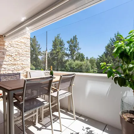 Navigolf Ii - Ideal Location For Family Vacations